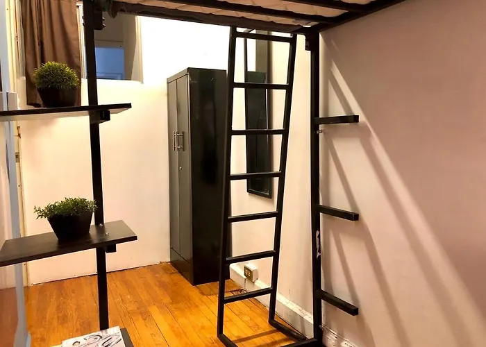 Ostello Roomies Condesa Città del Messico